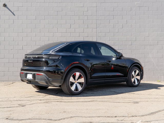 Certified 2024 Porsche Macan 4 Electric image 7