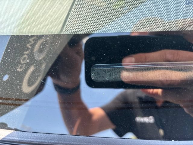 Used 2022 Toyota 4Runner Limited AWD/4WD image 22