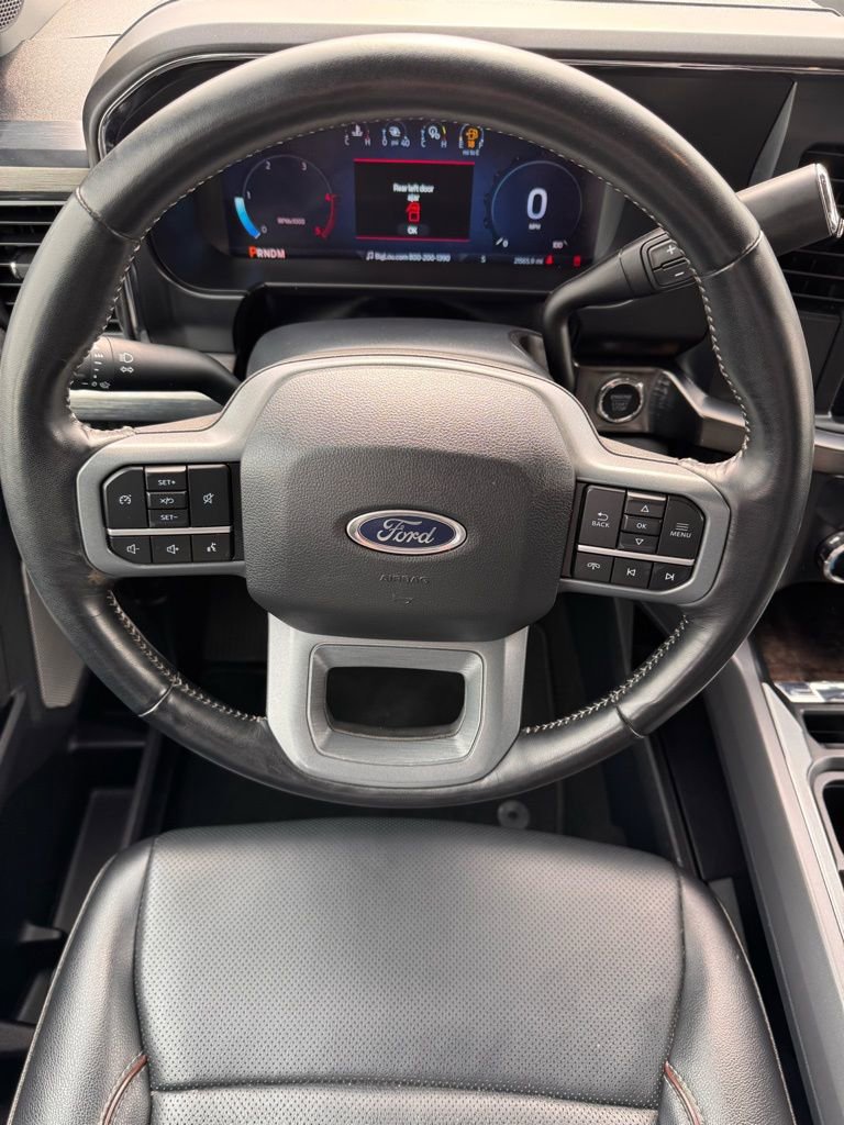 Used 2024 Ford F250 Lariat image 27