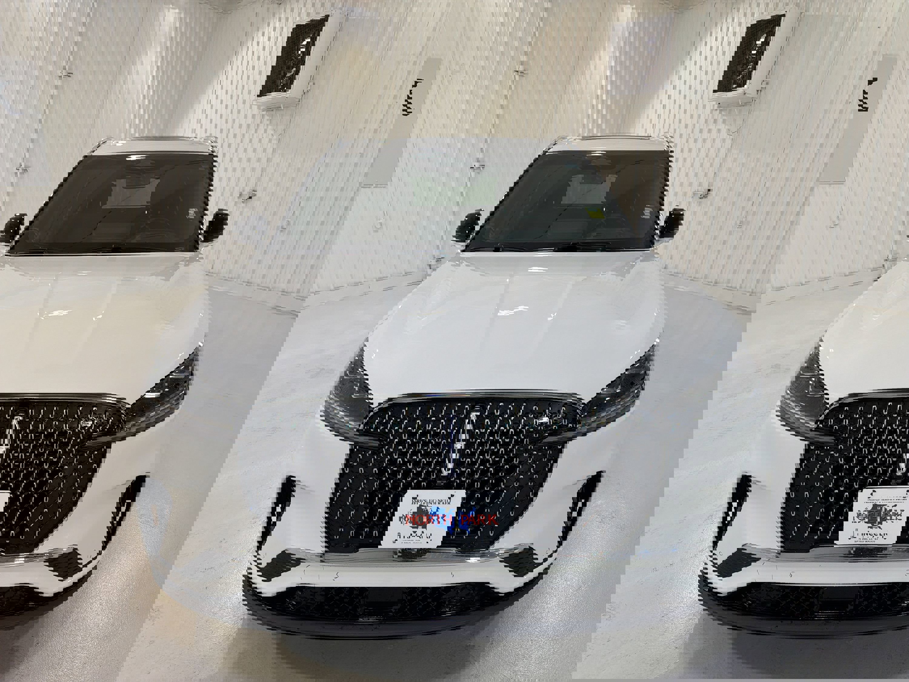 Used 2025 Lincoln Aviator Reserve w/ Illumination Package image 33