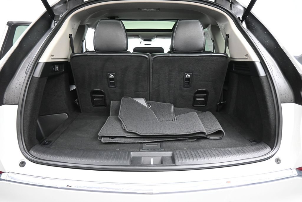 Used 2023 Acura MDX w/ Technology Package AWD/4WD image 24