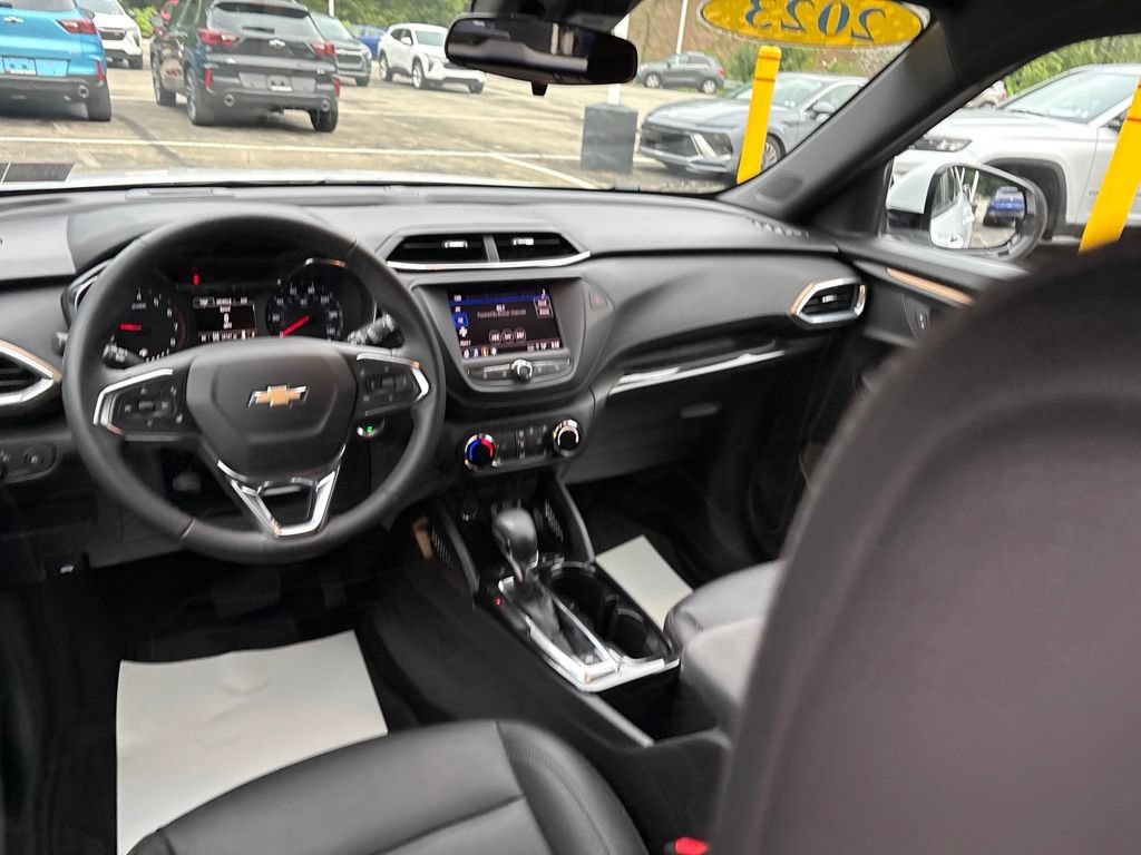 Certified 2023 Chevrolet TrailBlazer ACTIV AWD/4WD image 11