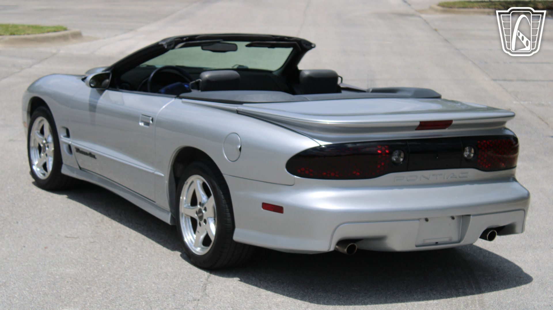 Used 1999 Pontiac Firebird Trans Am RWD image 7