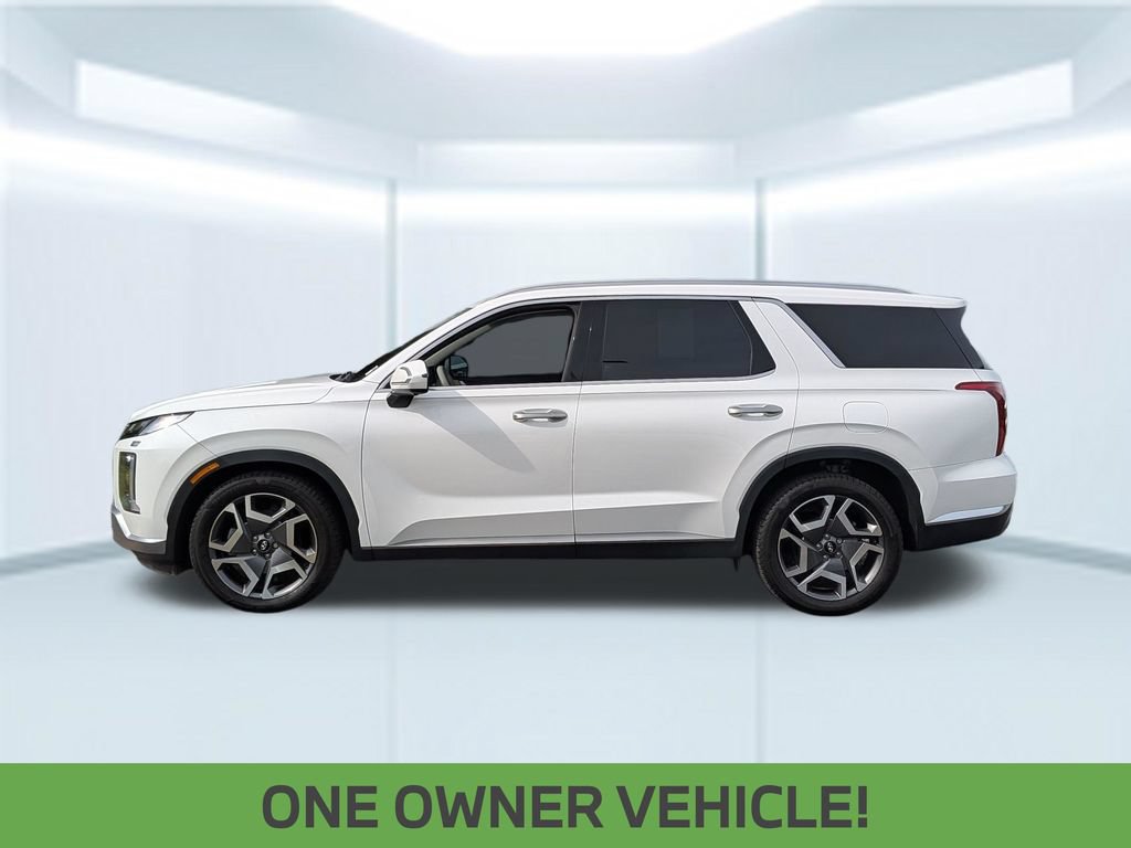 Used 2024 Hyundai Palisade Limited AWD/4WD image 2