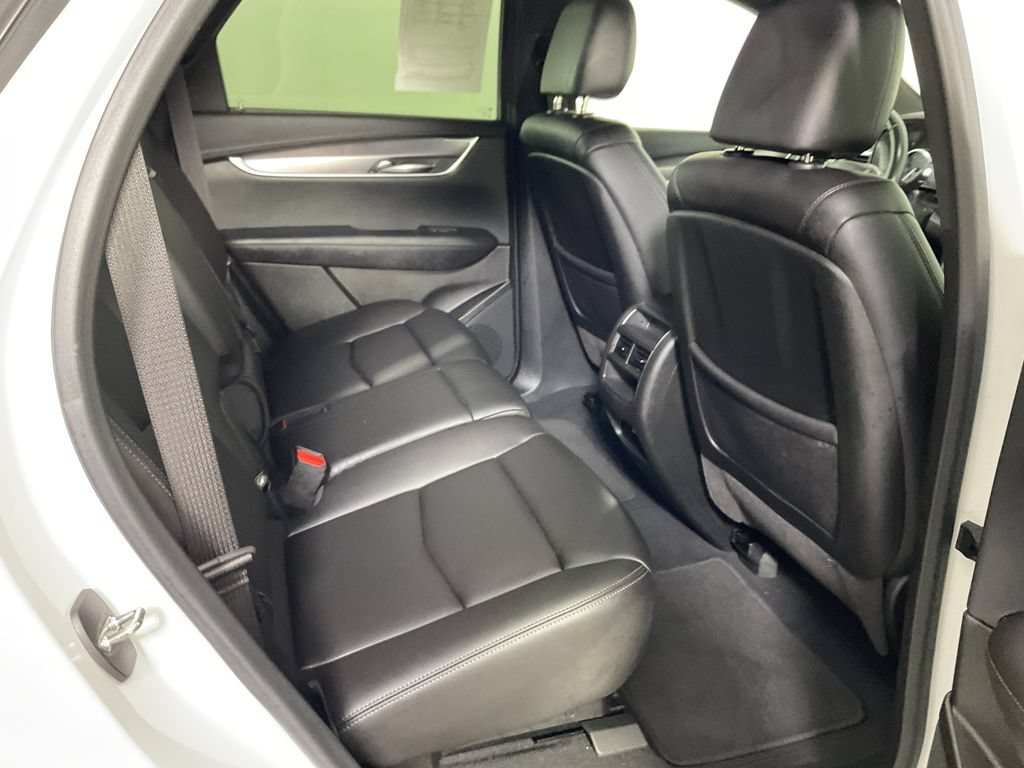 Used 2022 Cadillac XT5 Luxury AWD/4WD image 22