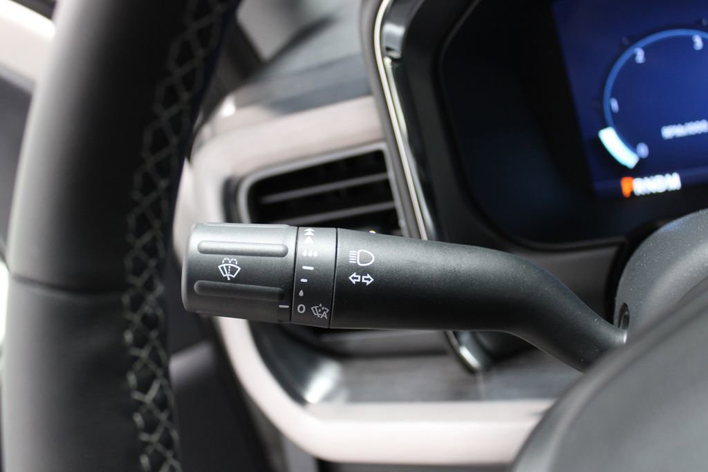 New 2025 Ford F350 Lariat w/ Lariat Ultimate Package image 37