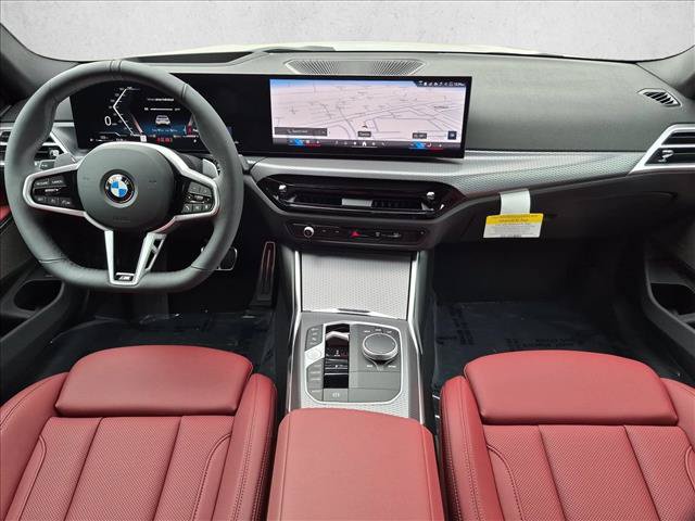 New 2026 BMW 330i xDrive Sedan w/ M Sport Package AWD/4WD image 15