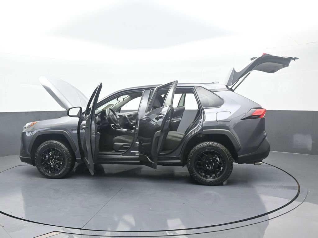 Used 2023 Toyota RAV4 LE image 69