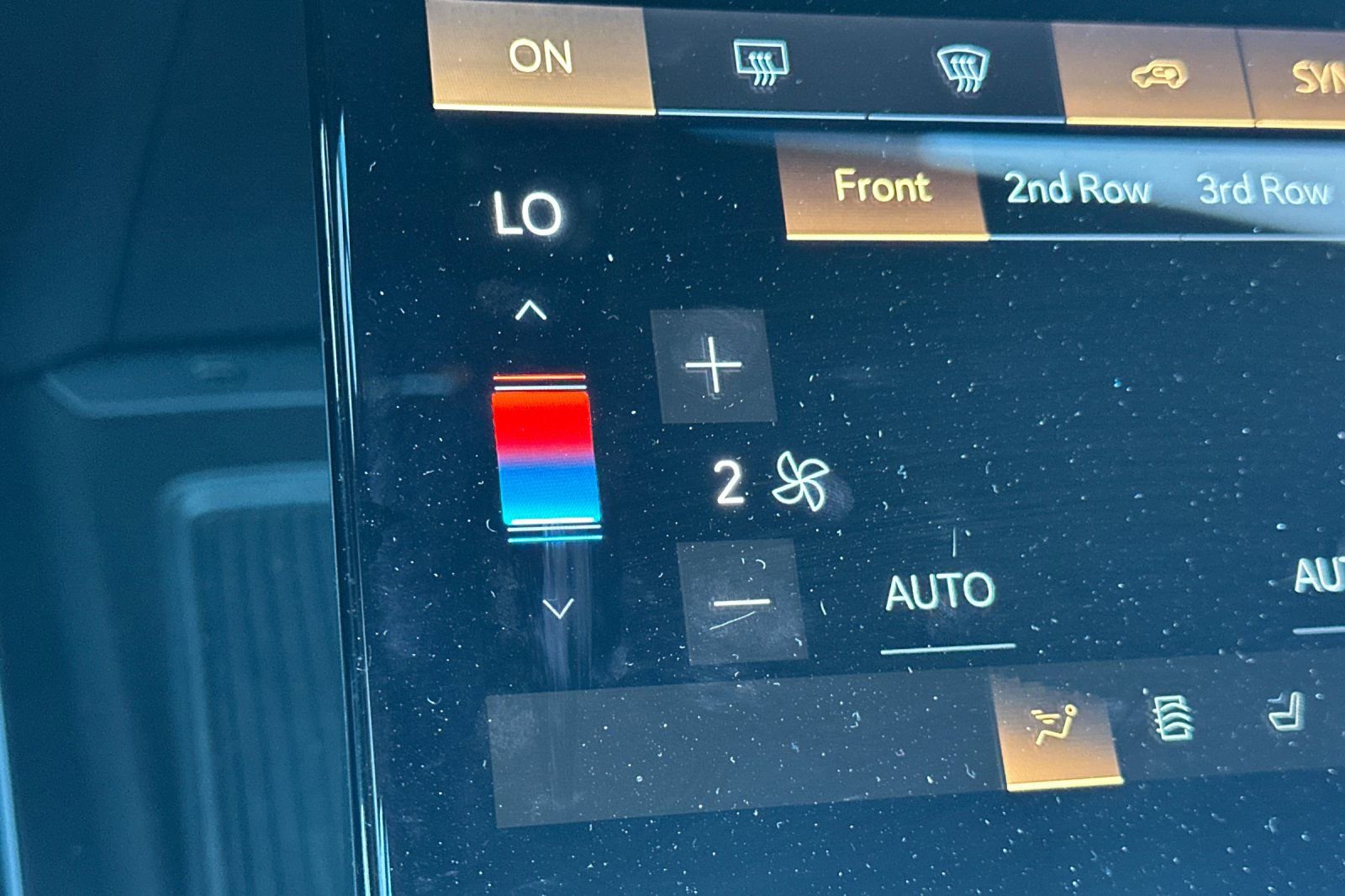 Certified 2026 Cadillac Vistiq Platinum w/ LPO, Floor Liner Package AWD/4WD image 29