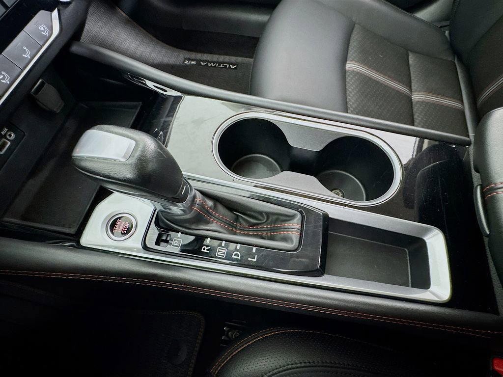 Used 2023 Nissan Altima 2.5 SR image 14