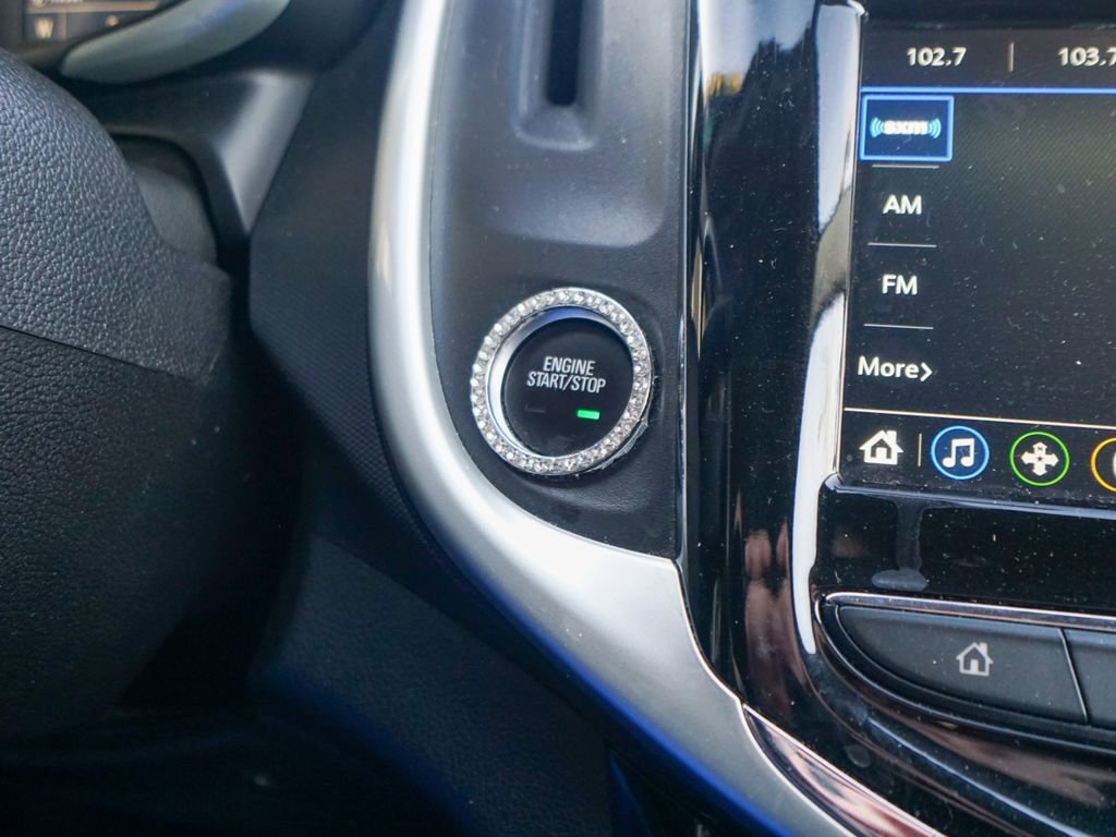 Used 2018 Chevrolet Sonic LT w/ Convenience Package FWD image 21