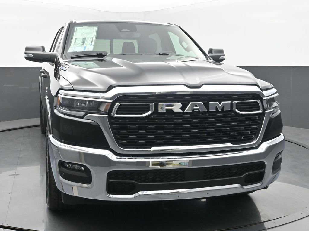 New 2026 RAM 1500 4x4 Crew Cab image 9