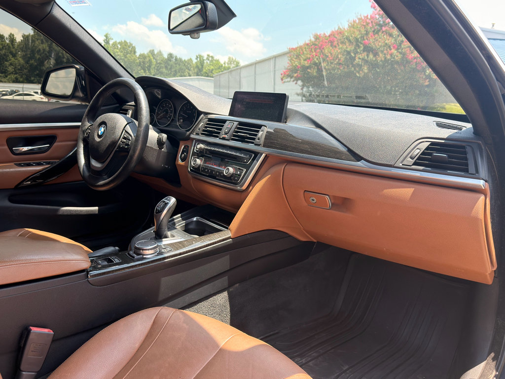 Used 2015 BMW 428i xDrive Convertible AWD/4WD image 9