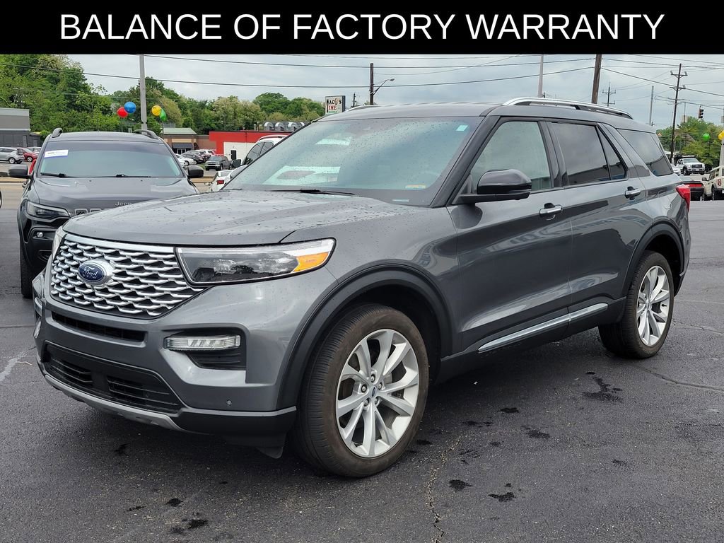 Used 2023 Ford Explorer Platinum w/ Class IV Trailer Tow Package AWD/4WD image 2