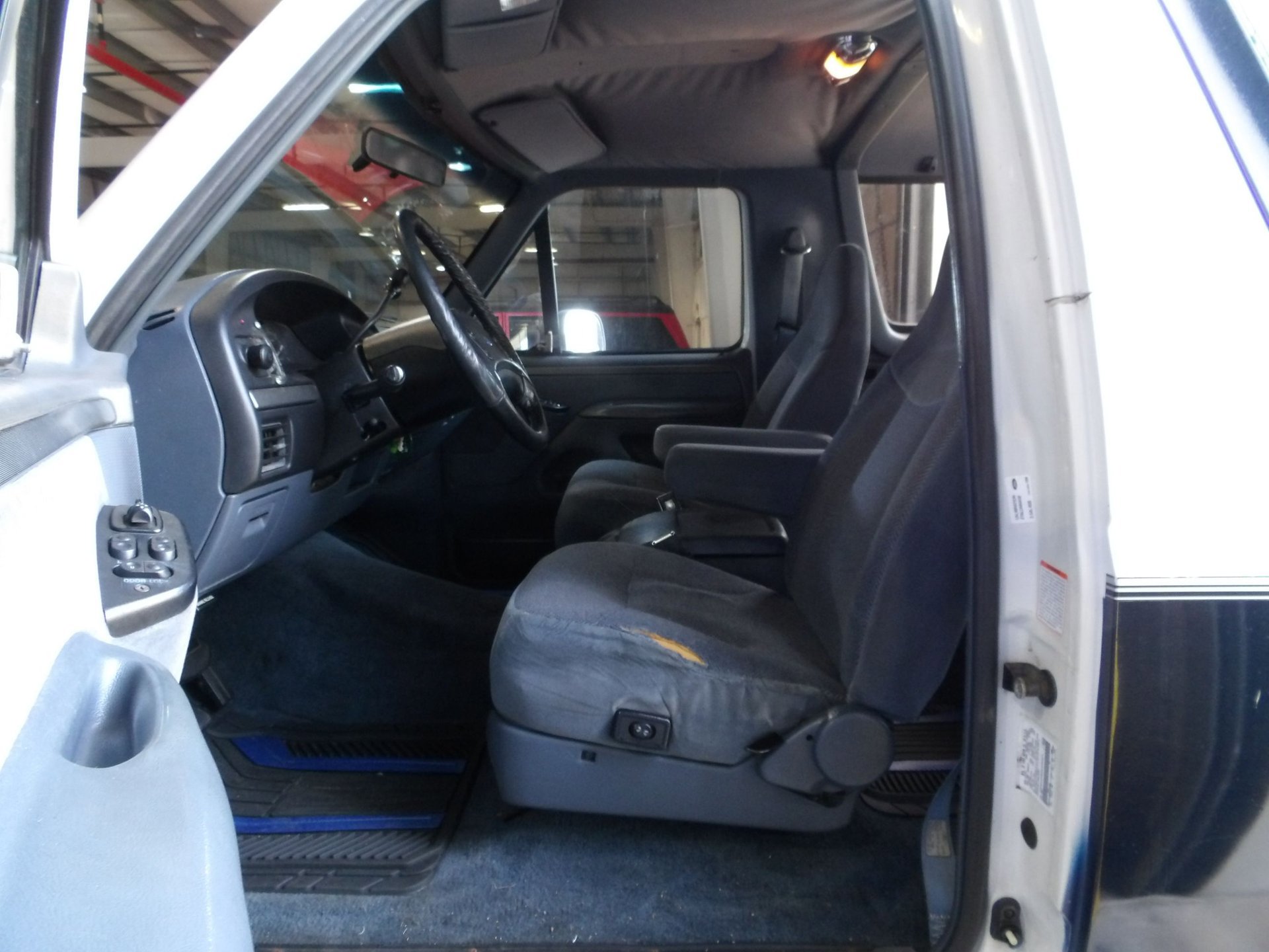 Used 1992 Ford Bronco image 5