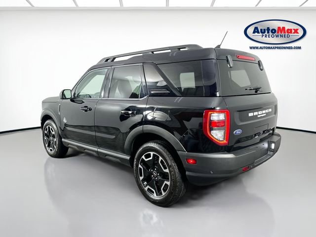 Used 2022 Ford Bronco Sport Outer Banks w/ Tech Package AWD/4WD image 5