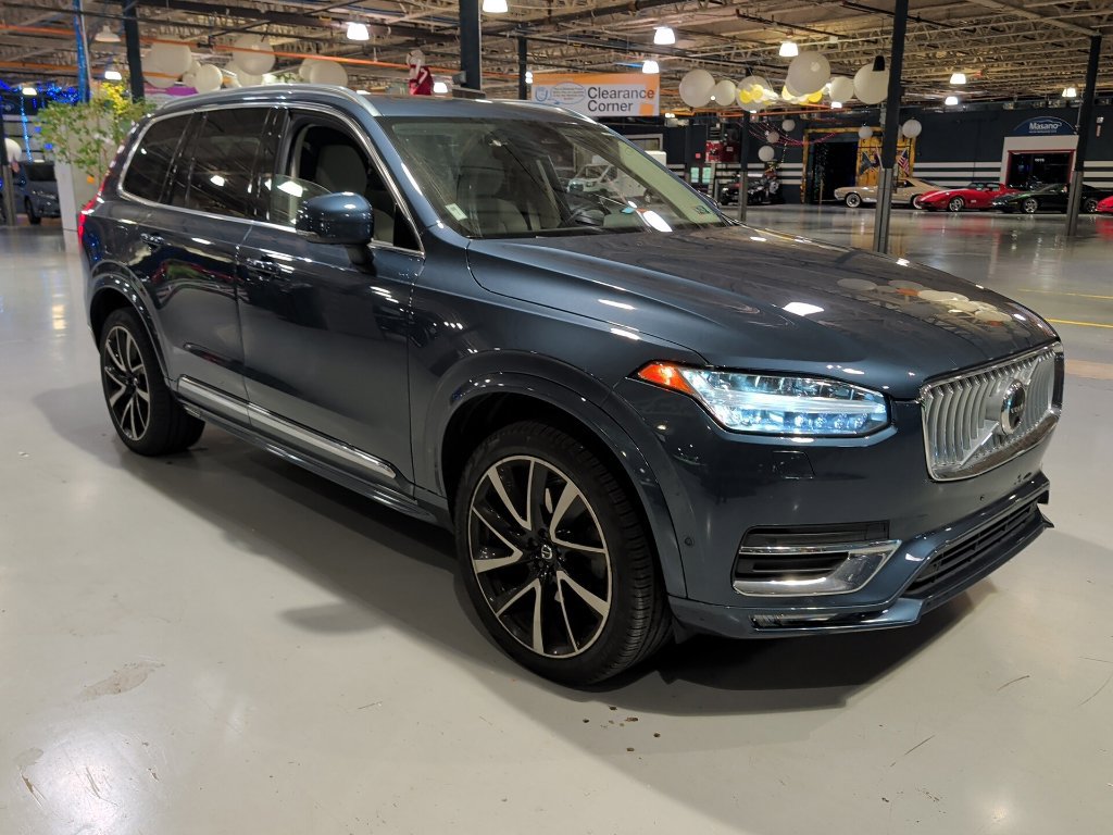 Used 2023 Volvo XC90 B6 Plus