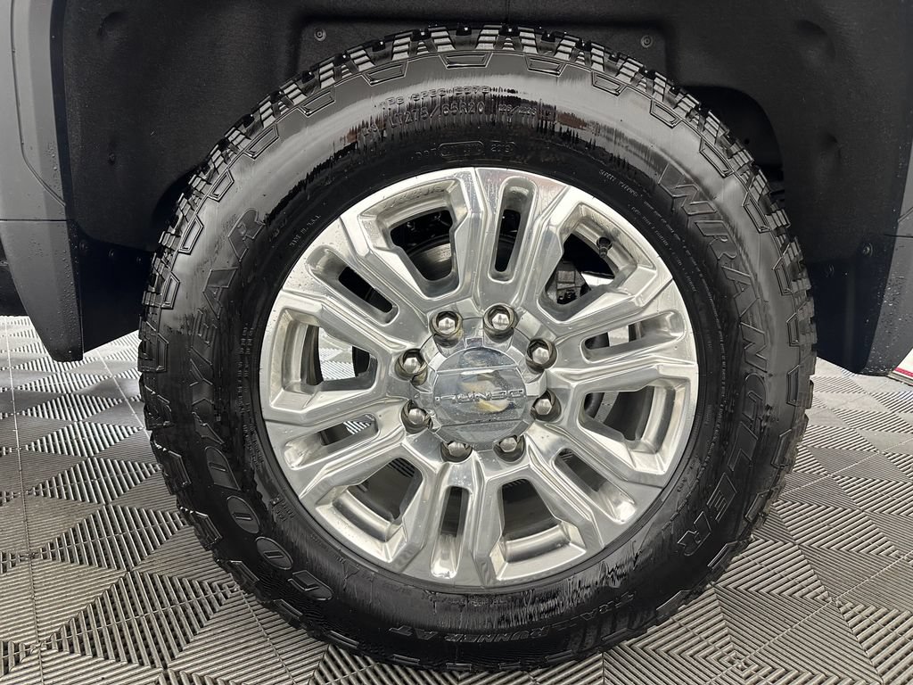 Used 2020 GMC Sierra 2500 Denali w/ Denali Ultimate Package AWD/4WD image 12