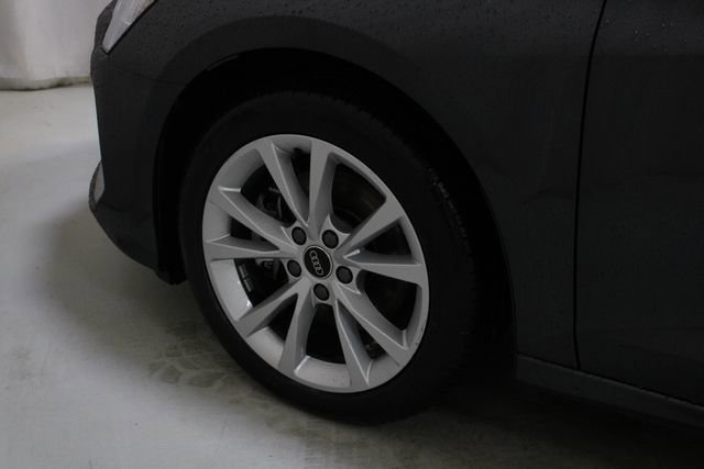 Used 2025 Audi A3 2.0T Premium w/ Convenience Package image 29