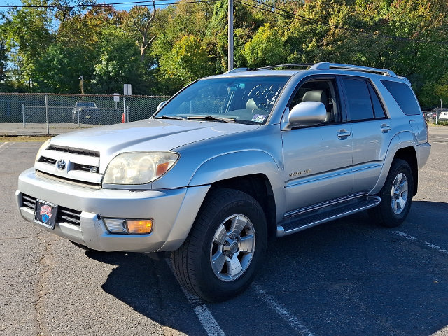 Used 2003 Toyota 4Runner Limited AWD/4WD image 2