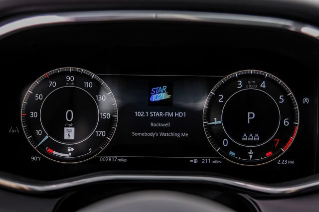 Used 2025 Jaguar F-PACE R-Dynamic S AWD/4WD image 23