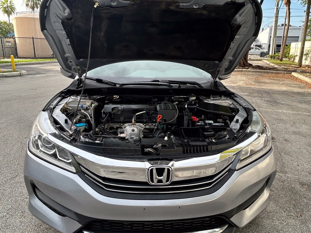 Used 2016 Honda Accord LX image 24