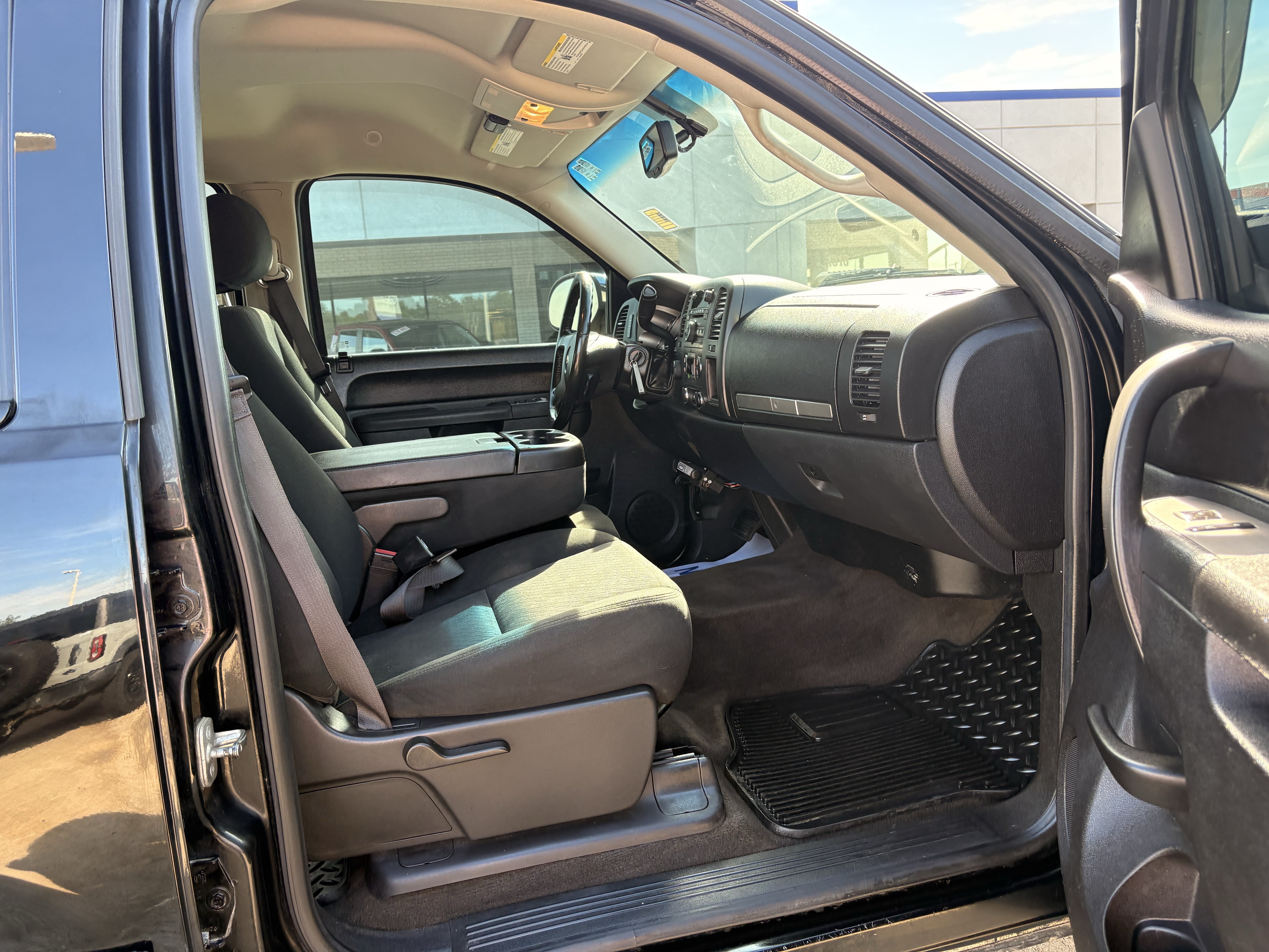 Used 2013 Chevrolet Silverado 1500 LT w/ All-Star Edition AWD/4WD image 9
