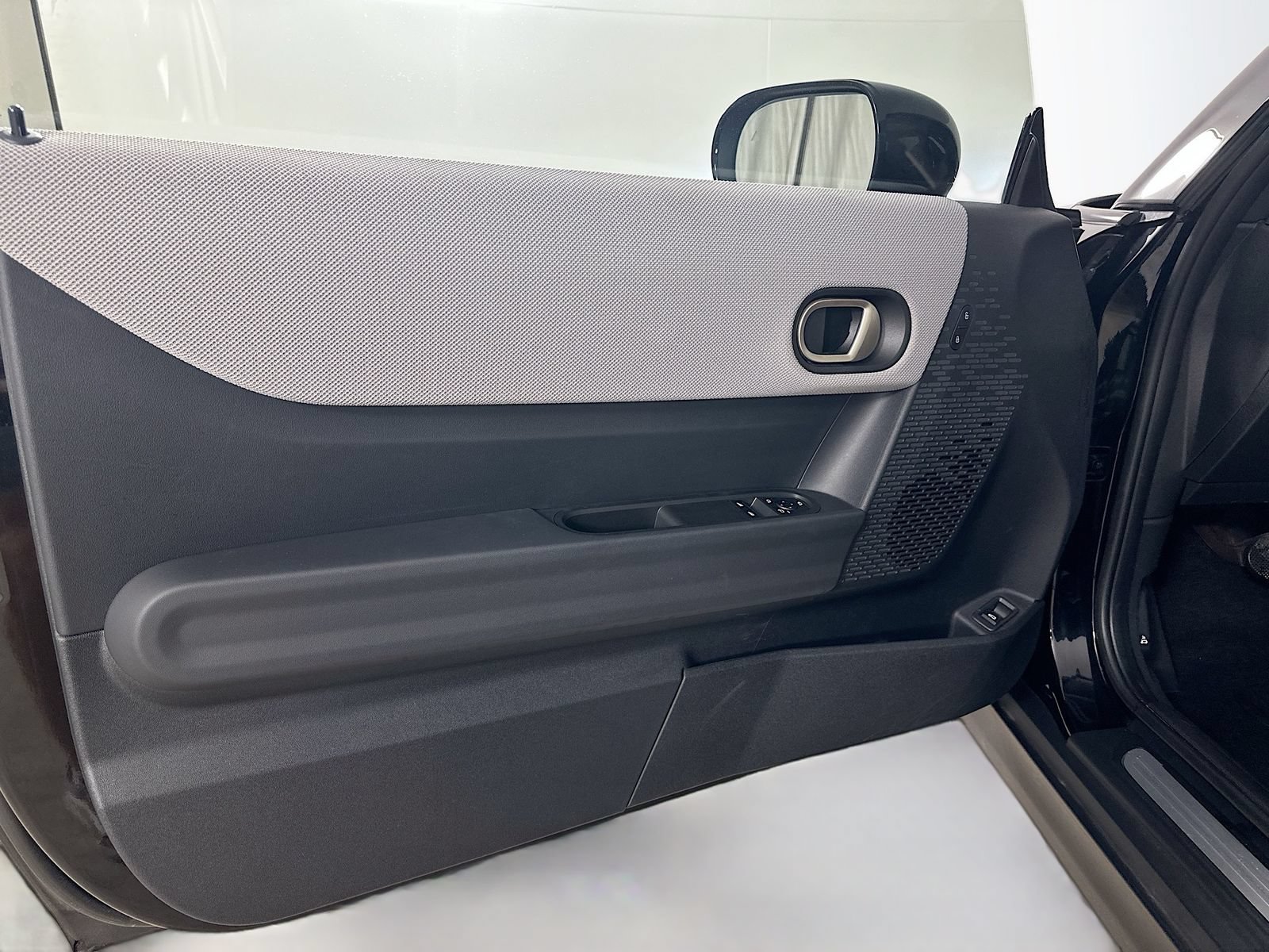 Used 2025 MINI Cooper S FWD image 16