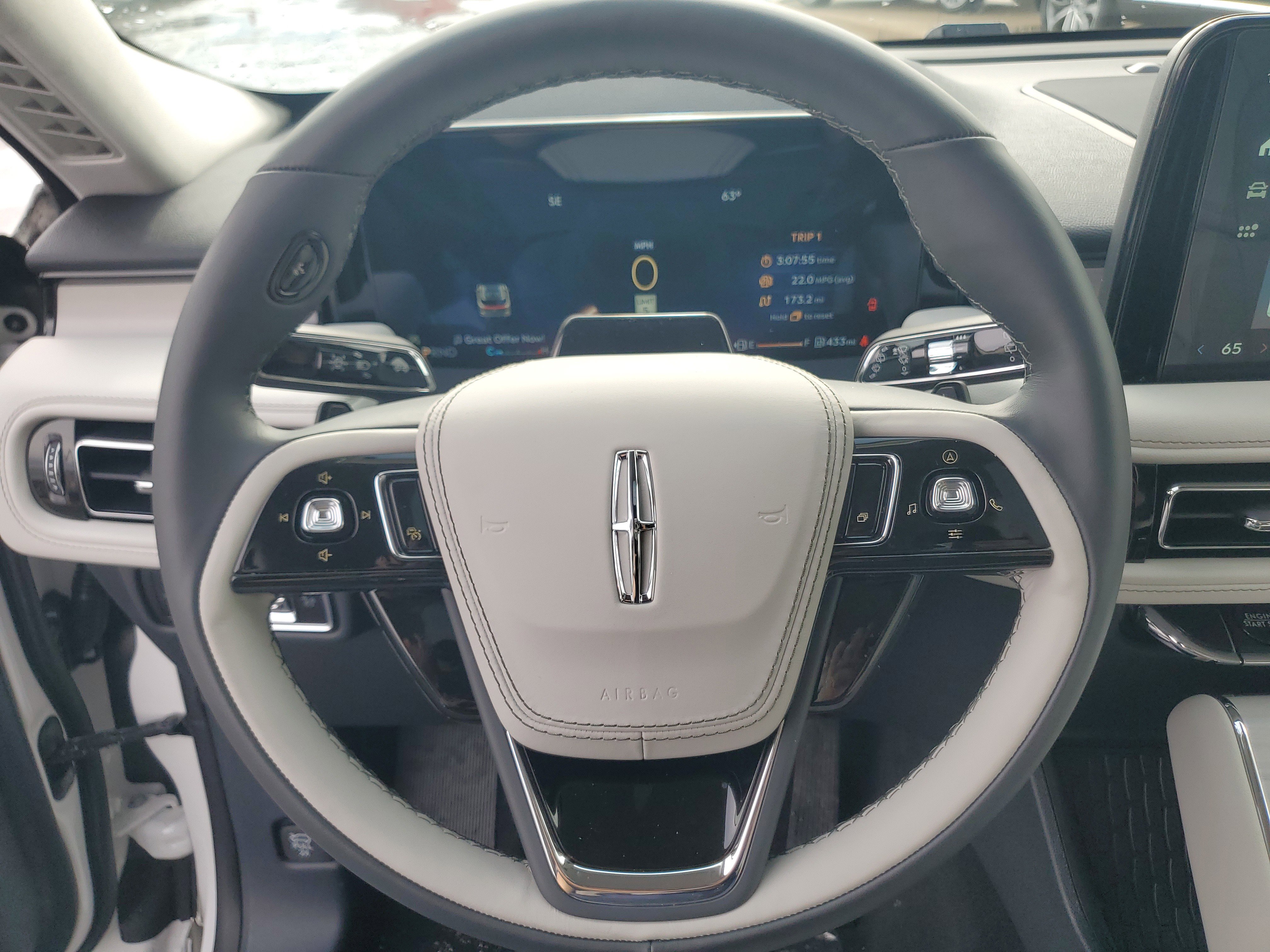 New 2026 Lincoln Aviator Reserve AWD/4WD image 15