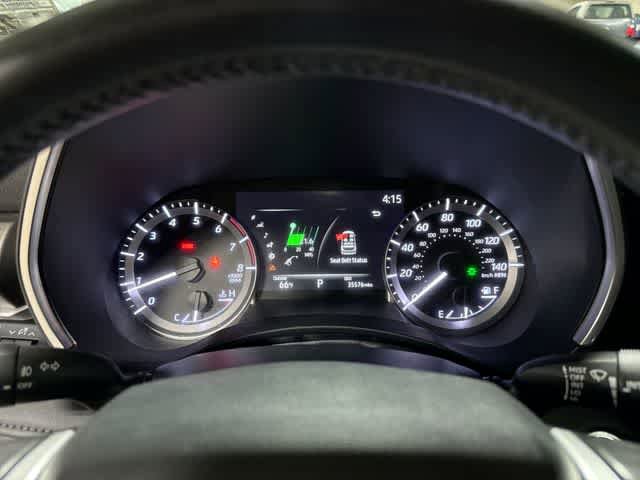 Used 2023 Toyota Highlander XLE AWD/4WD image 34