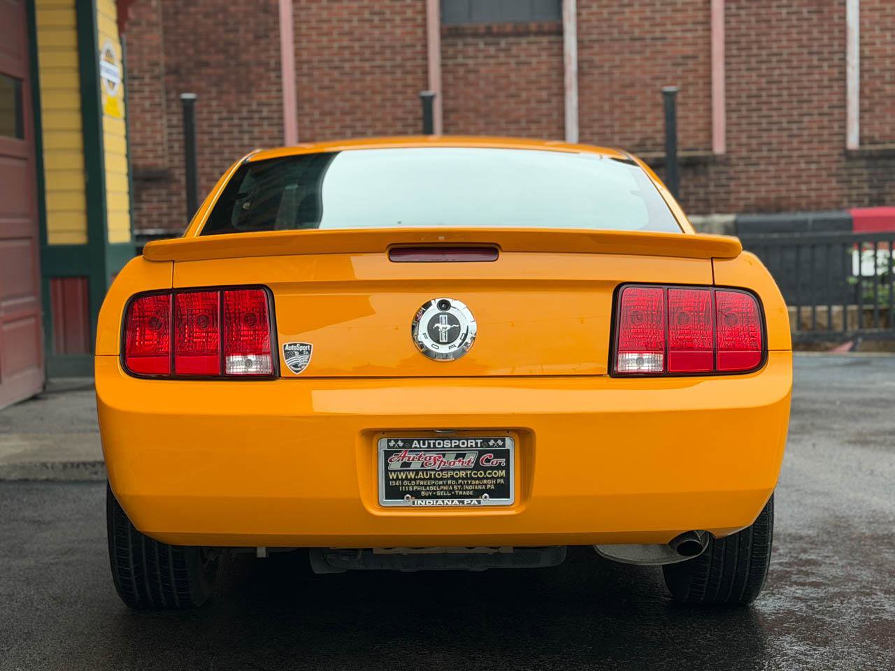 Used 2007 Ford Mustang Premium RWD image 6