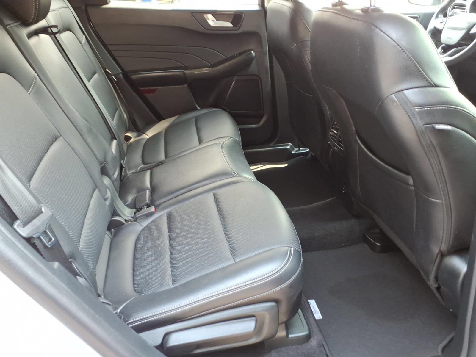 Certified 2022 Ford Escape SEL FWD image 26
