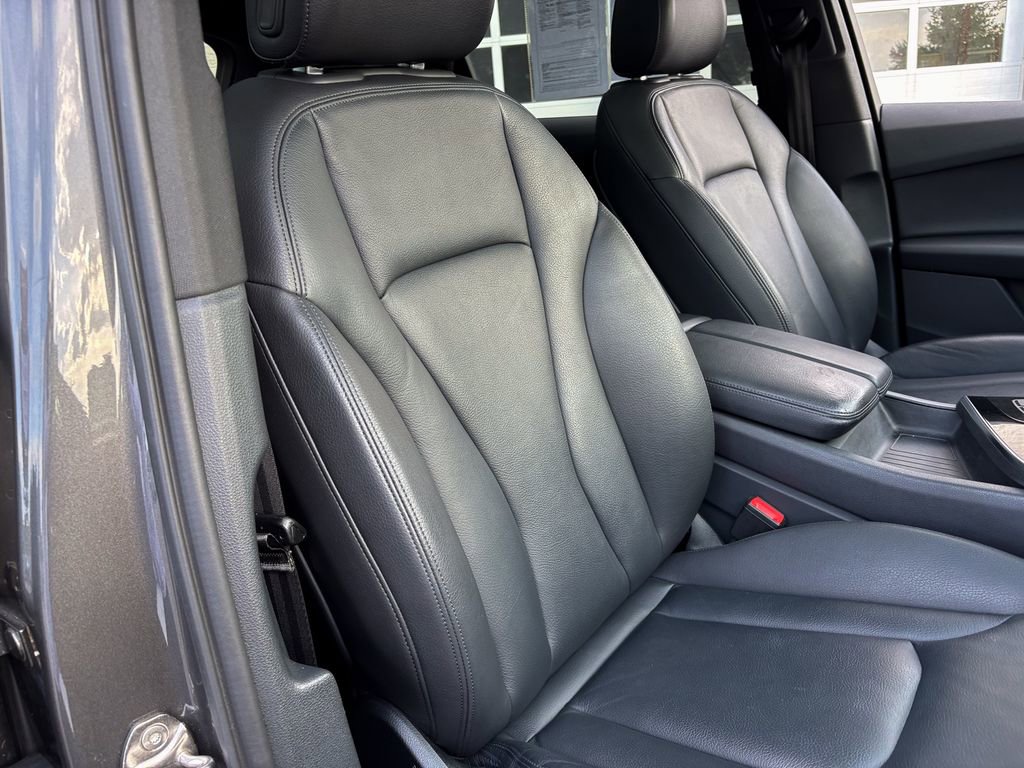 Used 2019 Audi Q7 3.0T Premium AWD/4WD image 29