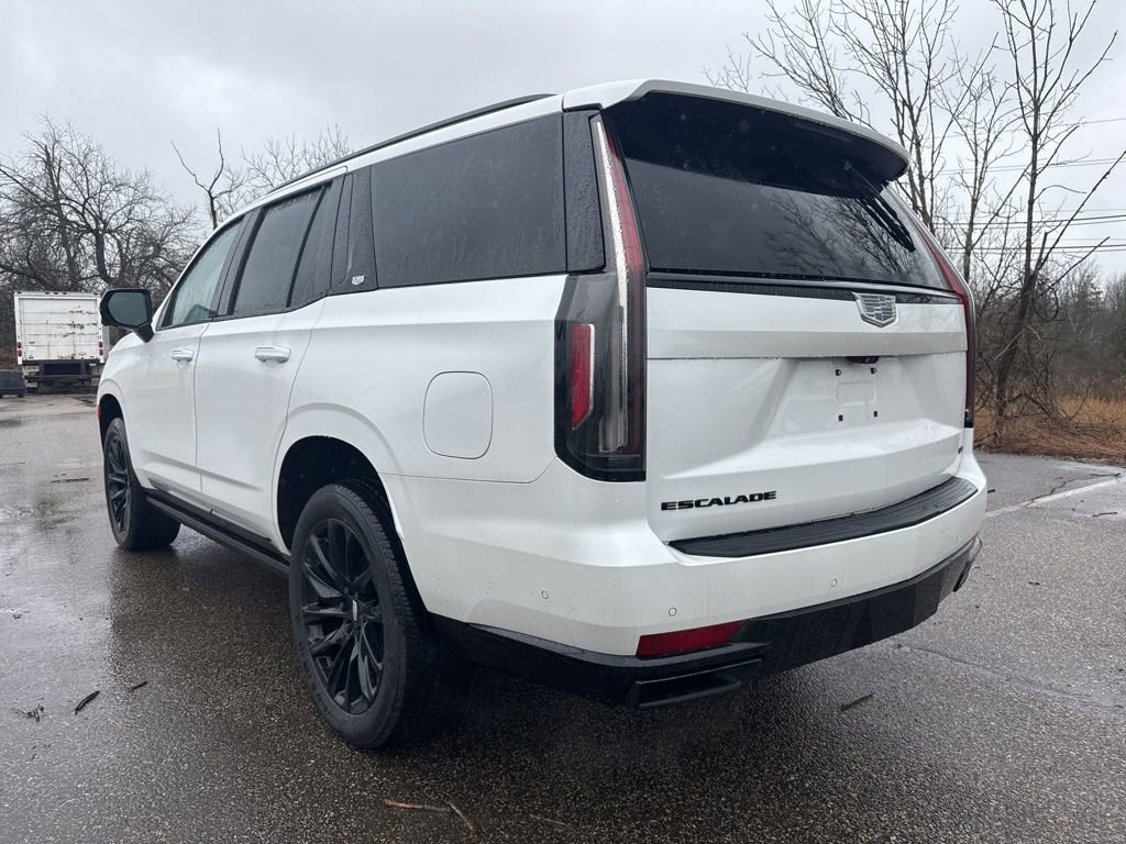 Used 2023 Cadillac Escalade Sport Platinum w/ LPO, ONYX Package image 8