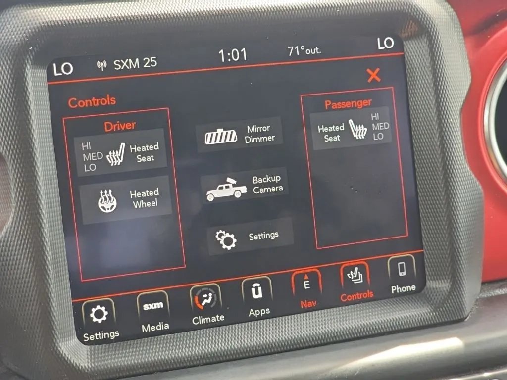 Used 2021 Jeep Gladiator Rubicon AWD/4WD image 30