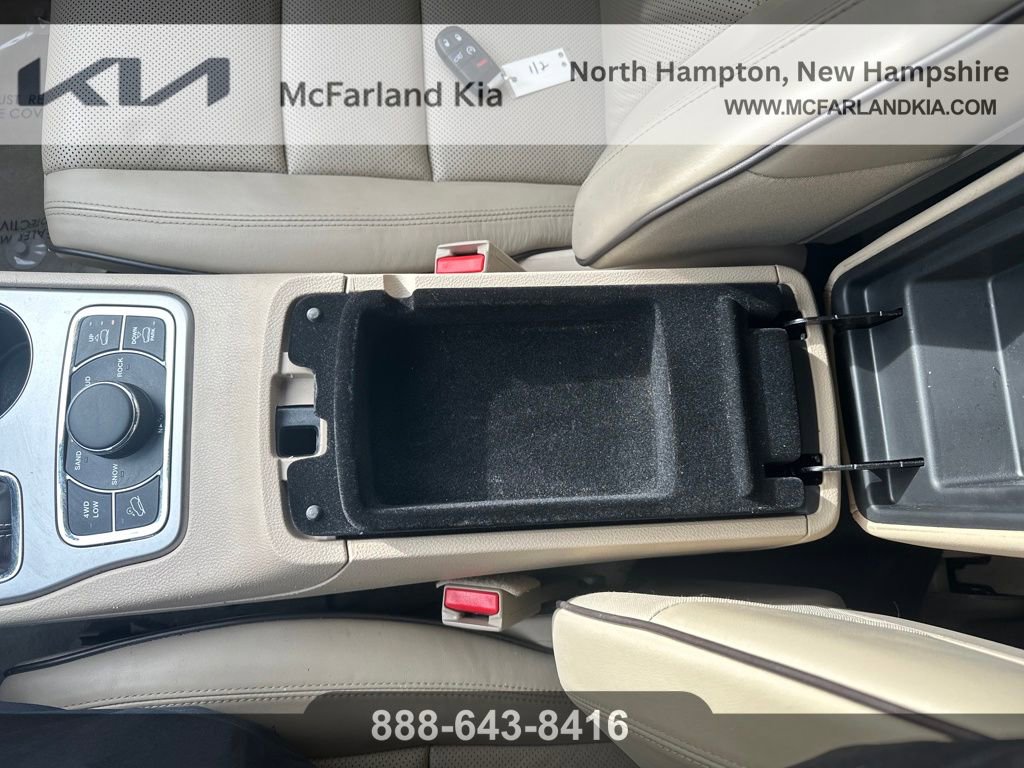 Used 2018 Jeep Grand Cherokee Overland image 29