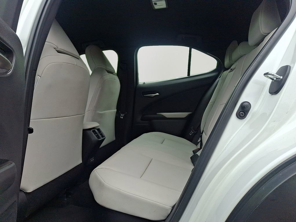 Used 2023 Lexus UX 250h AWD w/ Accessory Package (Z1) image 9