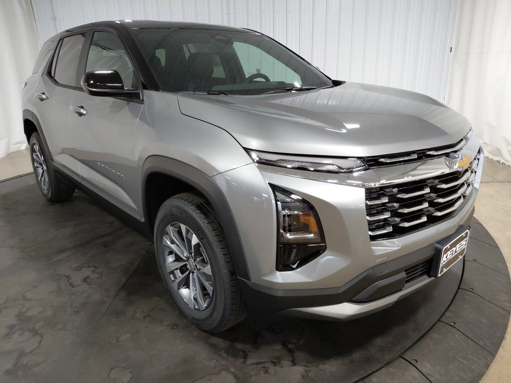 New 2026 Chevrolet Equinox LT w/ Convenience Package II image 11