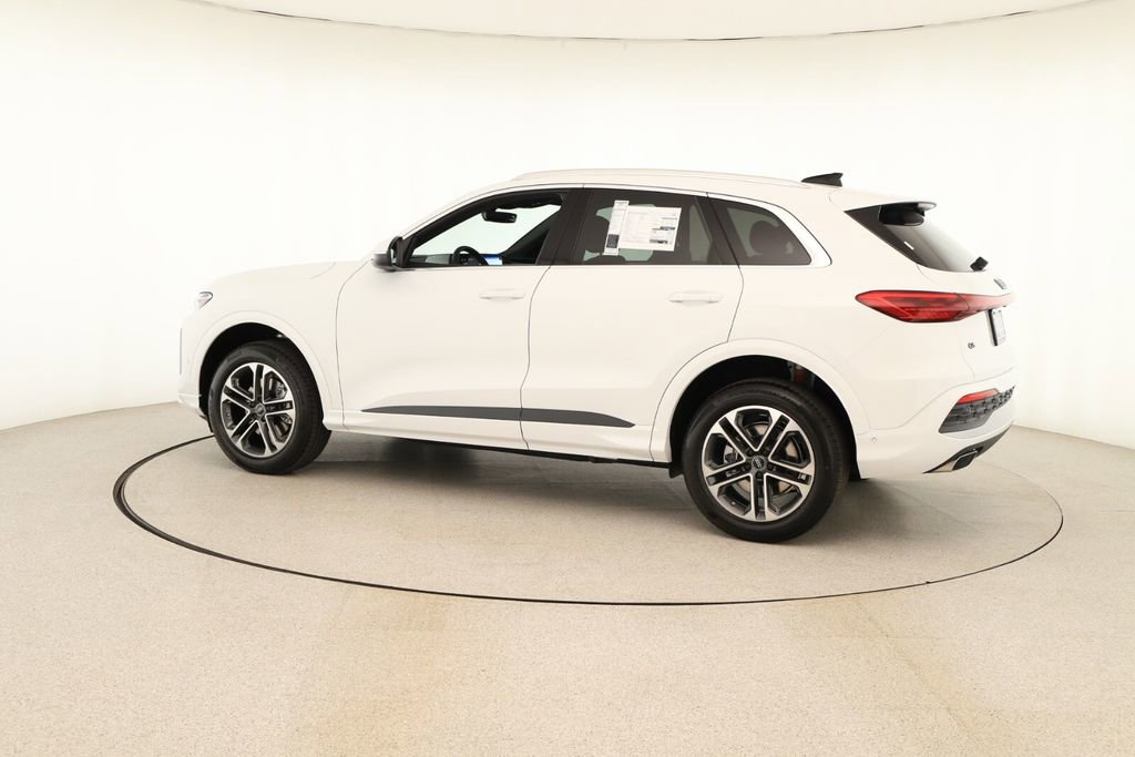 New 2025 Audi Q5 Premium image 3
