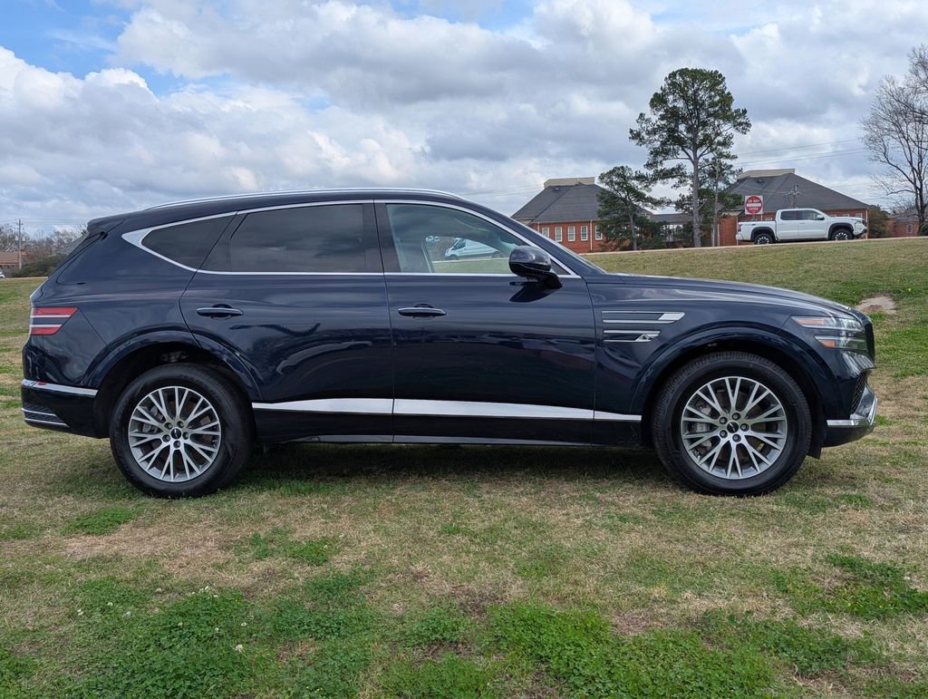 Used 2025 Genesis GV80 2.5T Standard AWD/4WD image 3