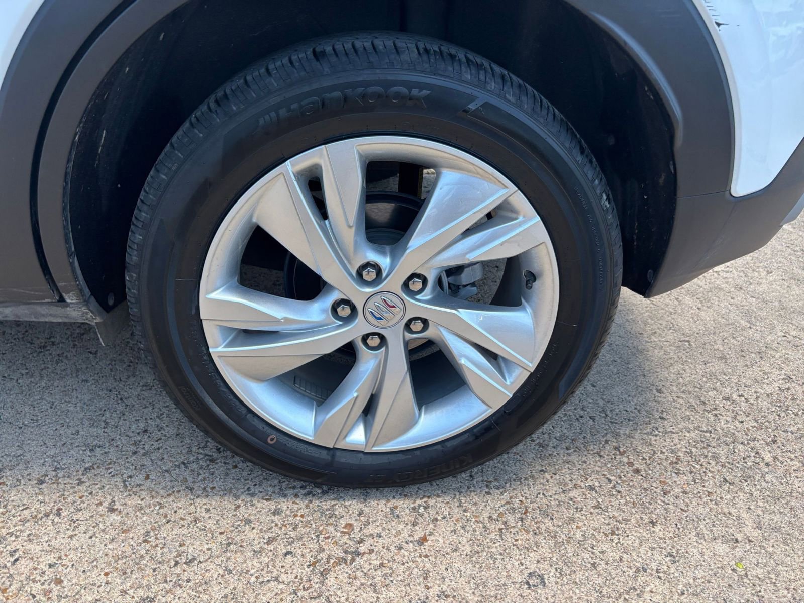 Used 2025 Buick Encore GX Preferred FWD image 29