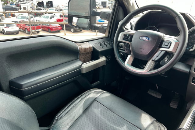 Used 2019 Ford F350 Lariat AWD/4WD image 11