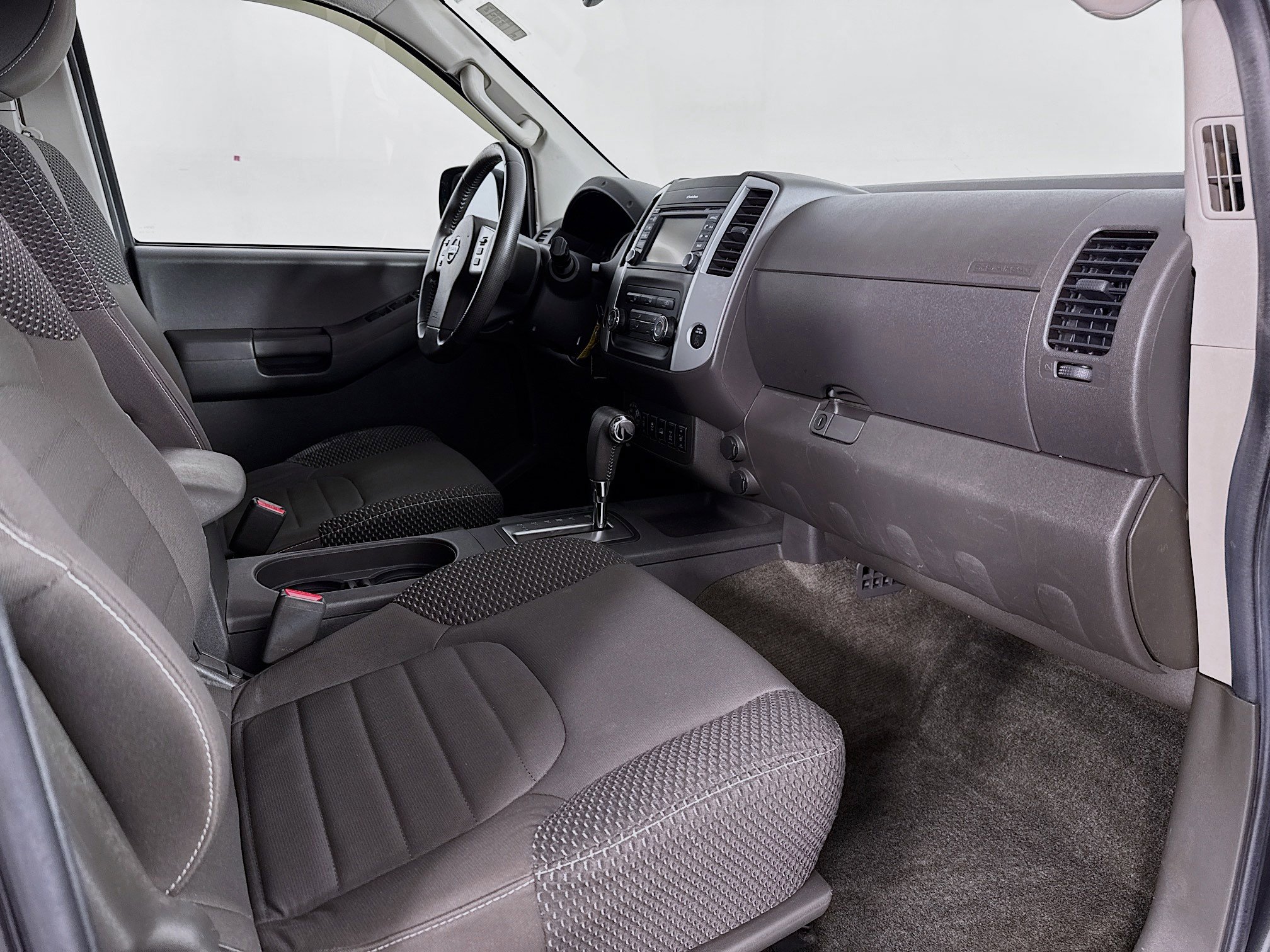 Used 2014 Nissan Xterra PRO-4X AWD/4WD image 29