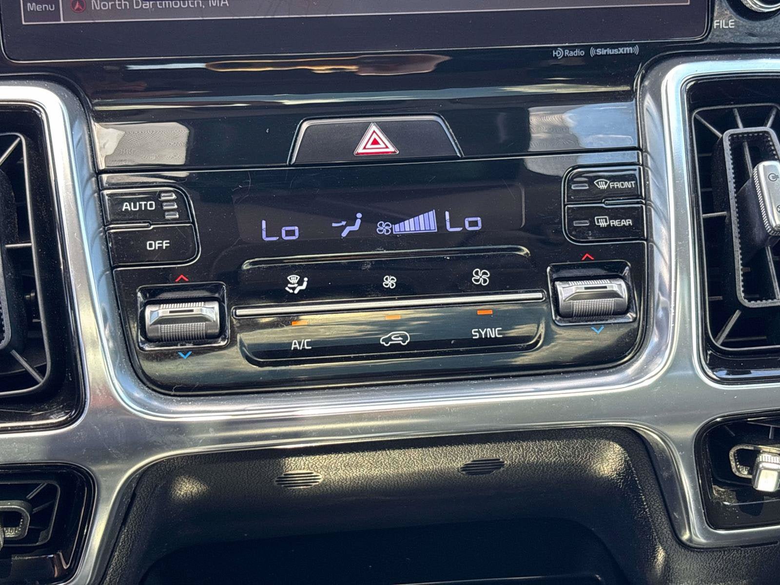 Used 2022 Kia Sorento SX AWD/4WD image 28