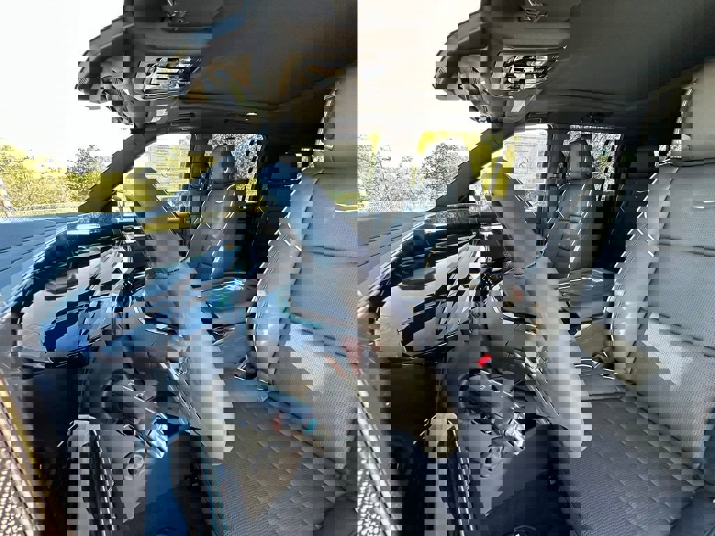 New 2026 Cadillac Escalade ESV Luxury w/ Touring Package image 16