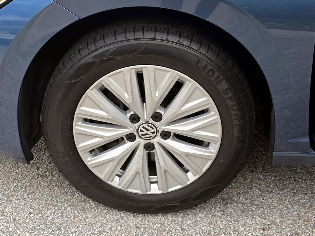 Used 2020 Volkswagen Jetta S w/ Driver Assistance Package FWD image 9