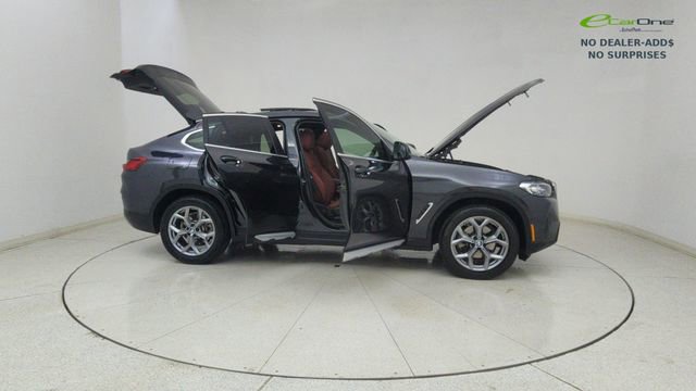 Used 2025 BMW X4 xDrive30i AWD/4WD image 77