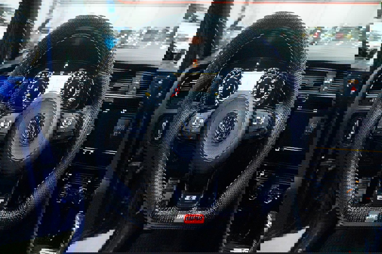 Used 2018 Volkswagen Golf 4-Door image 33