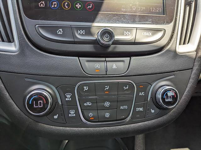 Used 2023 Chevrolet Malibu LT FWD image 20