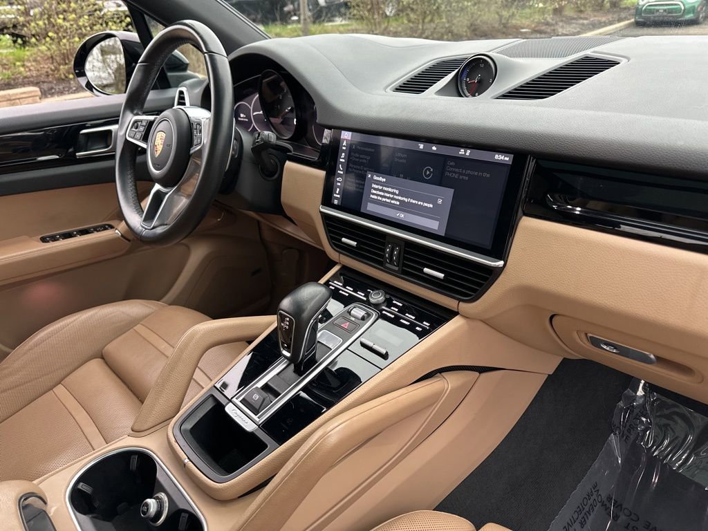 Used 2020 Porsche Cayenne image 26